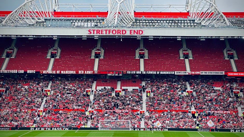 Manchester United Transfer Update: Valencia Rejects €2 Million Offer